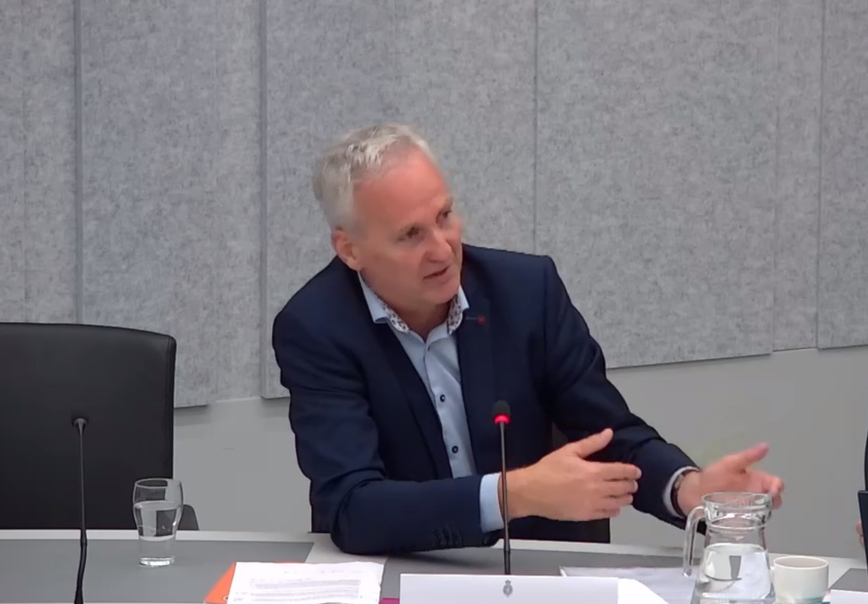 Bert Van Der Weerd In De Tweede Kamer