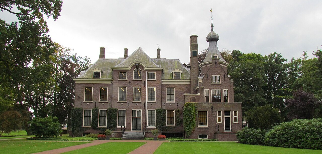 Huis Hoevelaken: SVn's eerste kantoor
