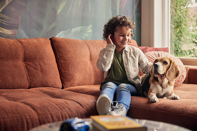 Kind Hond Bank 665X436