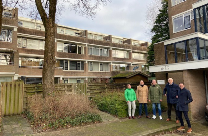 Beheerders Van Vve Nijenheim Met Appartementen In De Achtergrond Header Afbeelding