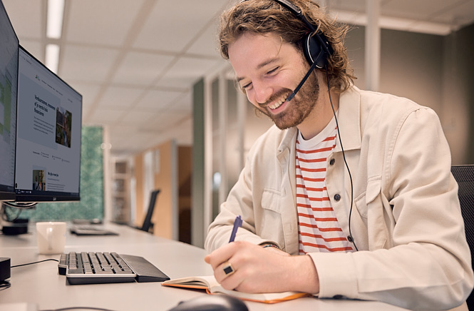 Svn Kantoor Lent Bureau Computer Bellen Notitie Rechts 2 665X436